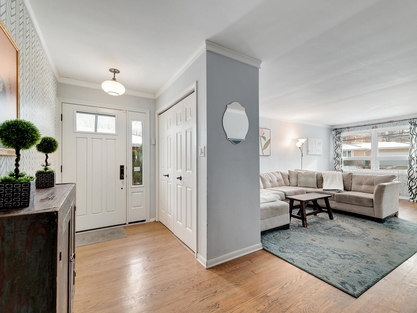 1340 Oak Street Western Springs, IL 60558 - Photo 3 of 25 a living room with furniture and a large window