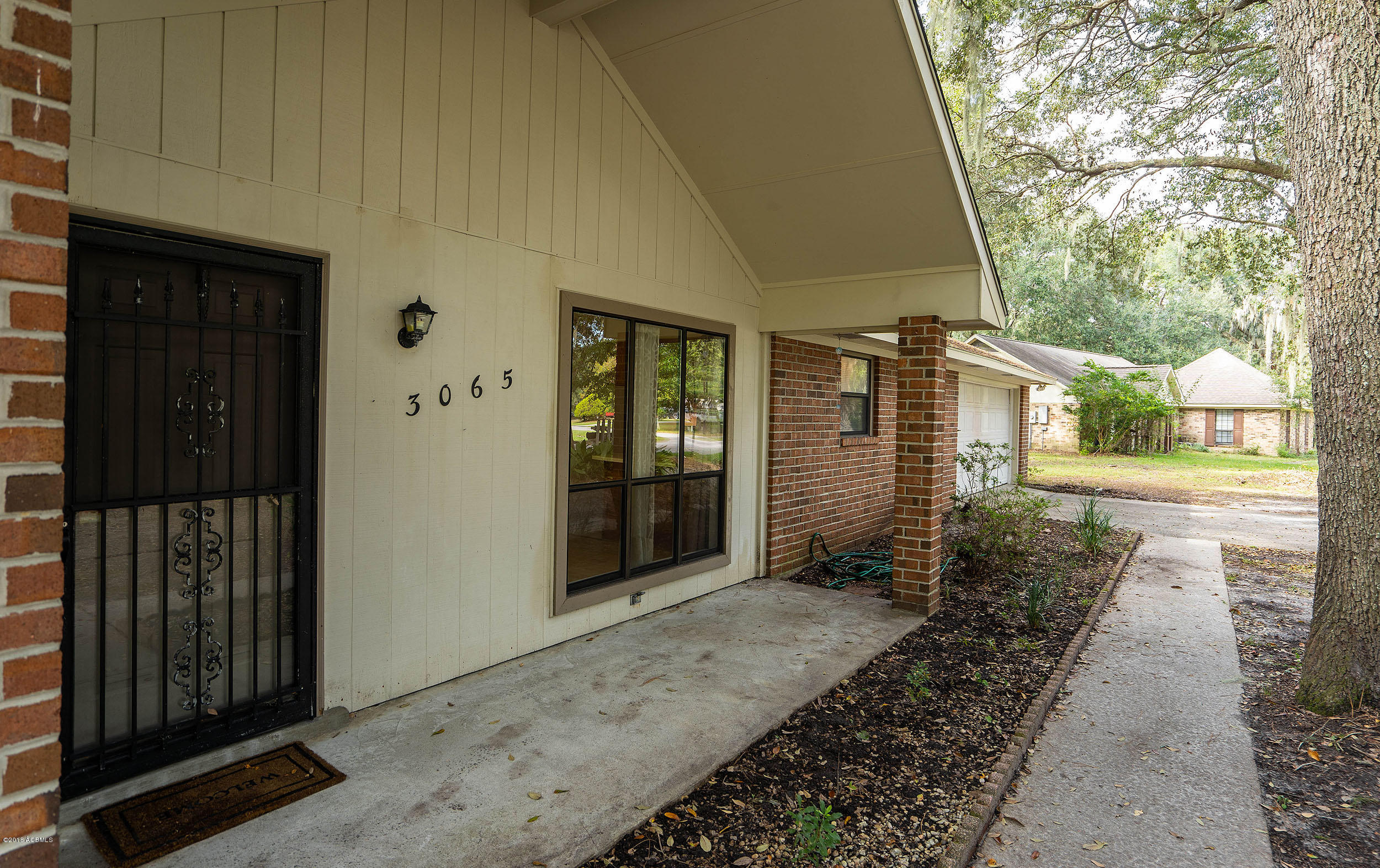 3065 Ratel Circle Beaufort, SC 29902 - Photo 4 of 36 DSC08260-1