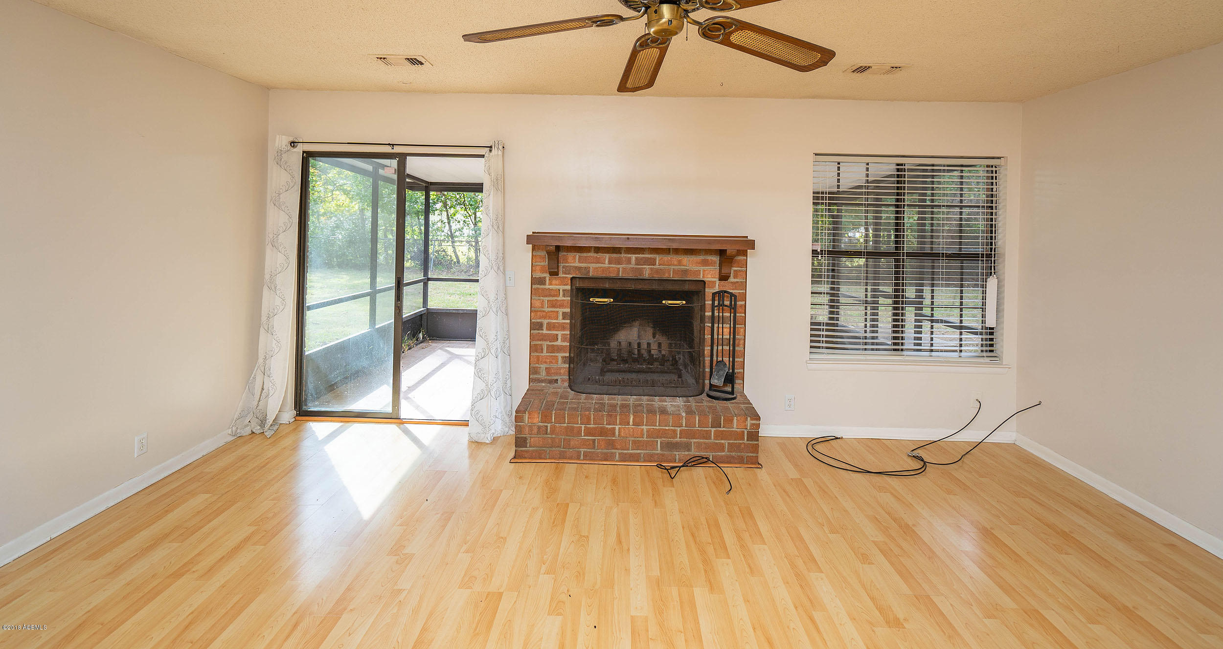 3065 Ratel Circle Beaufort, SC 29902 - Photo 8 of 36 DSC08265-1