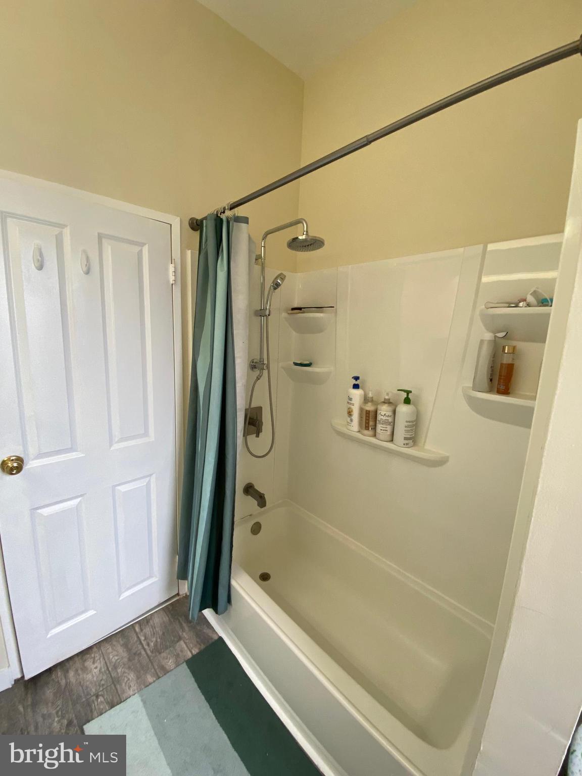 12-16 Letitia Street, Unit 503 Philadelphia, PA 19106 - Photo 22 of 23