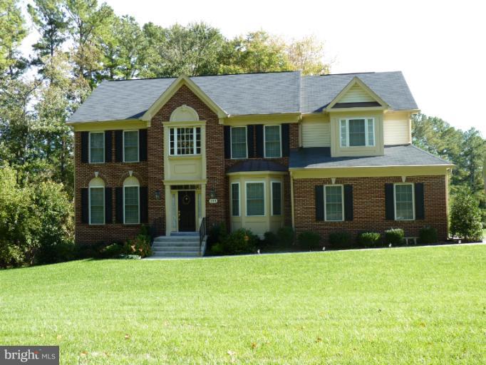 Exterior (Front)