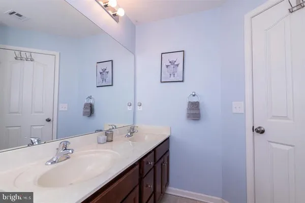 $3,100 | 109 Creekside Way, Burlington, NJ 08016