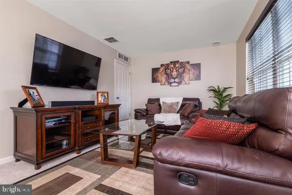 $3,100 | 109 Creekside Way, Burlington, NJ 08016