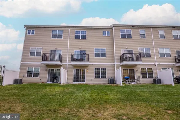 $3,100 | 109 Creekside Way, Burlington, NJ 08016