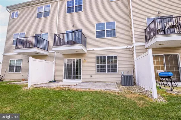 $3,100 | 109 Creekside Way, Burlington, NJ 08016