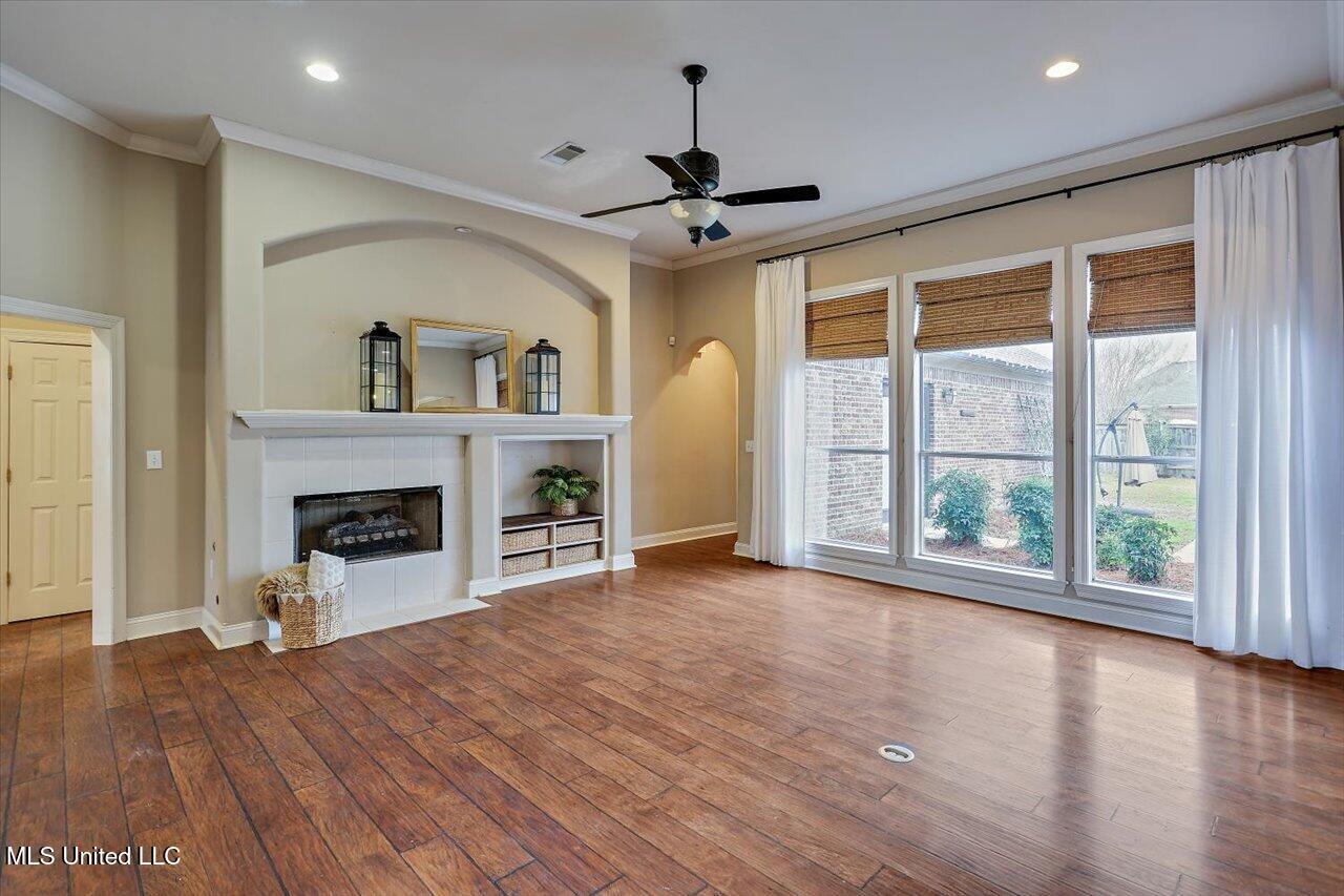 298 Red Eagle Circle Ridgeland, MS 39157 - Photo 7 of 40 07-298 Red Eagle Cir