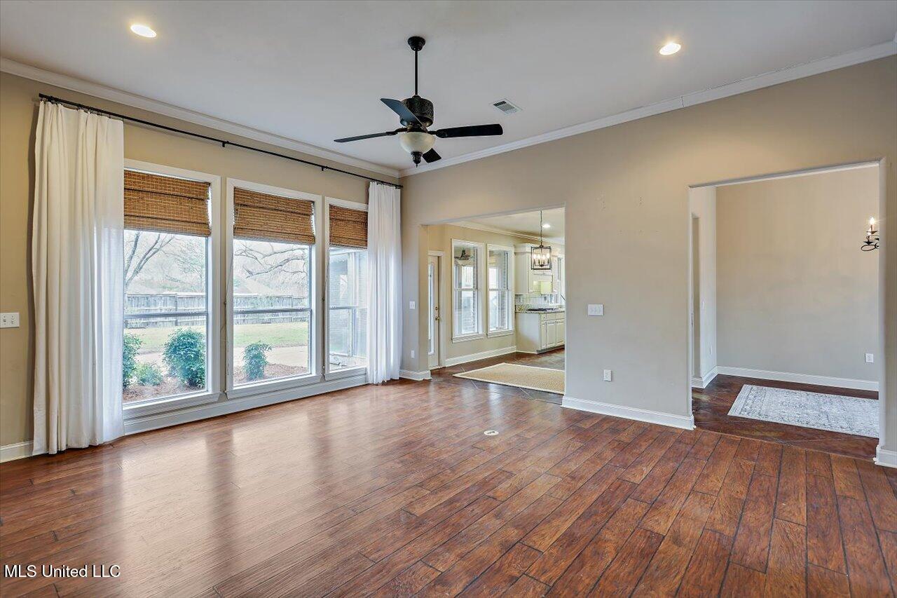 298 Red Eagle Circle Ridgeland, MS 39157 - Photo 8 of 40 08-298 Red Eagle Cir