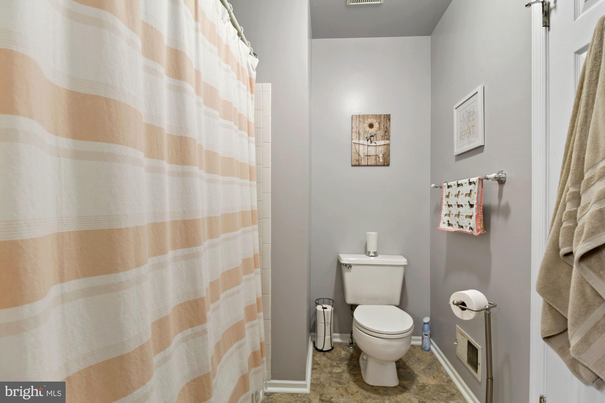 2057 Putnam Road Halethorpe, MD 21227 - Photo 19 of 32