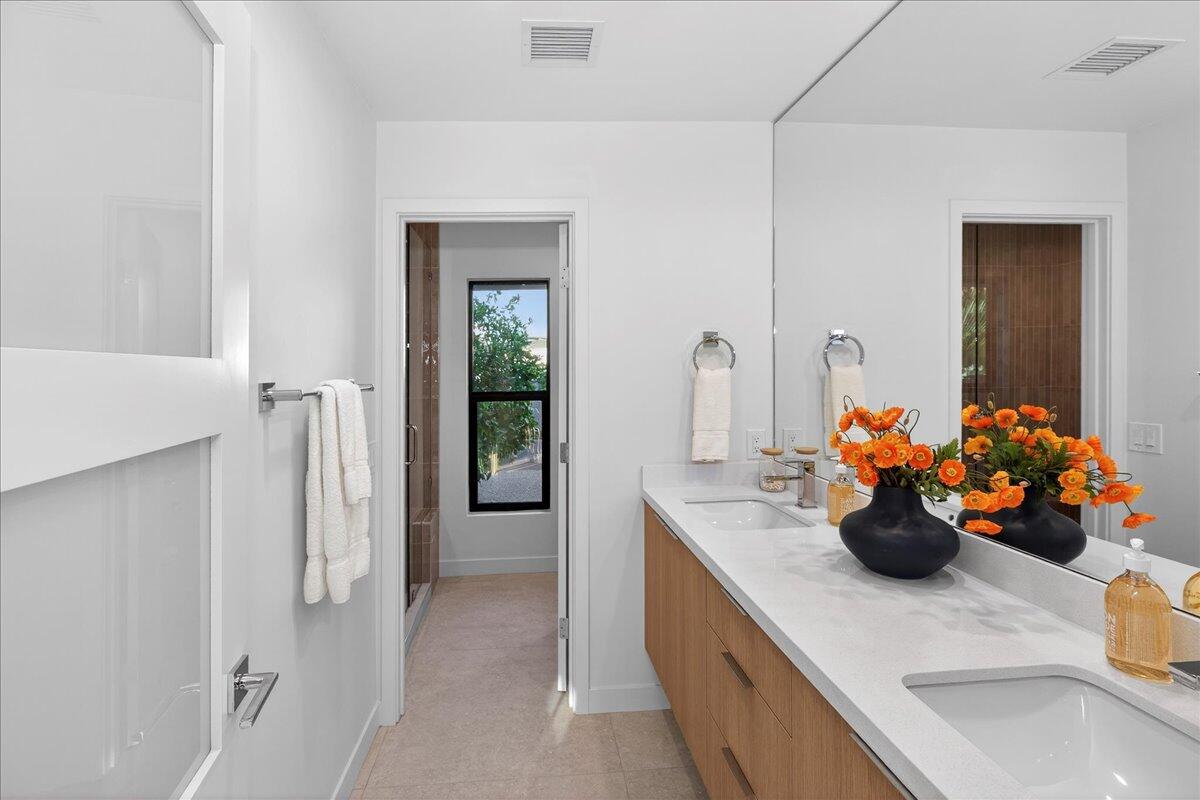 73306 Juniper Street Palm Desert, CA 92260 - Photo 32 of 79 32-Bathroom