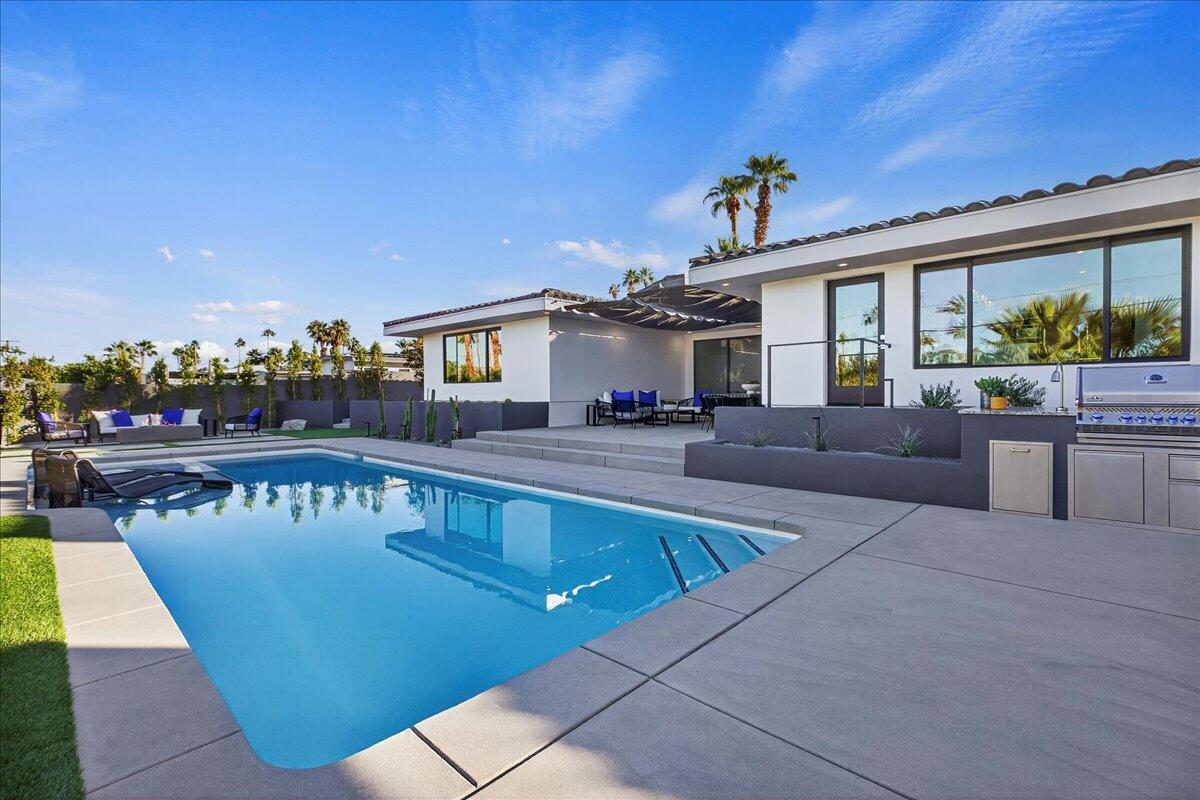 73306 Juniper Street Palm Desert, CA 92260 - Photo 47 of 79 47-Pool View