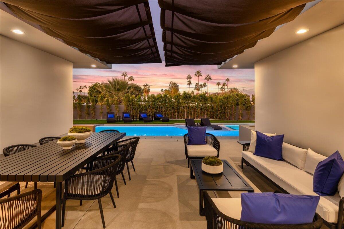 73306 Juniper Street Palm Desert, CA 92260 - Photo 52 of 79 52-Twilight