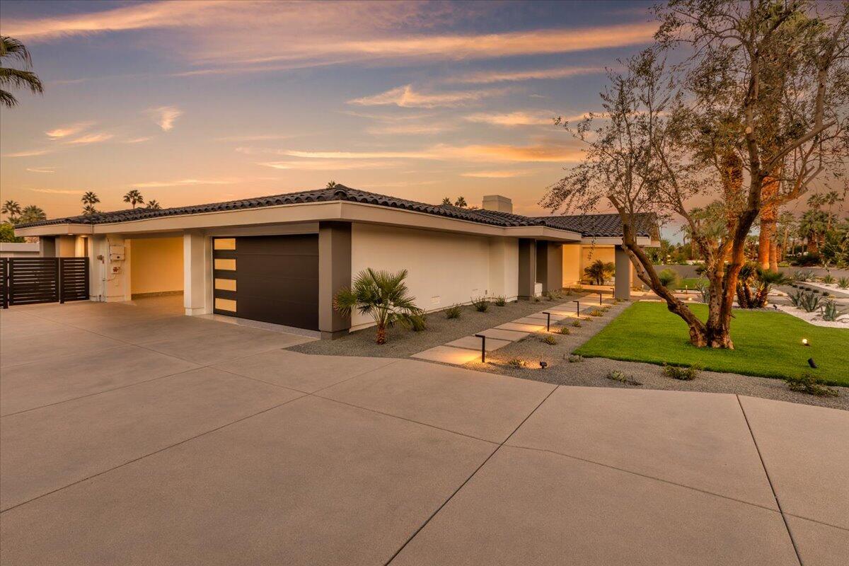 73306 Juniper Street Palm Desert, CA 92260 - Photo 72 of 79 76-Twilight