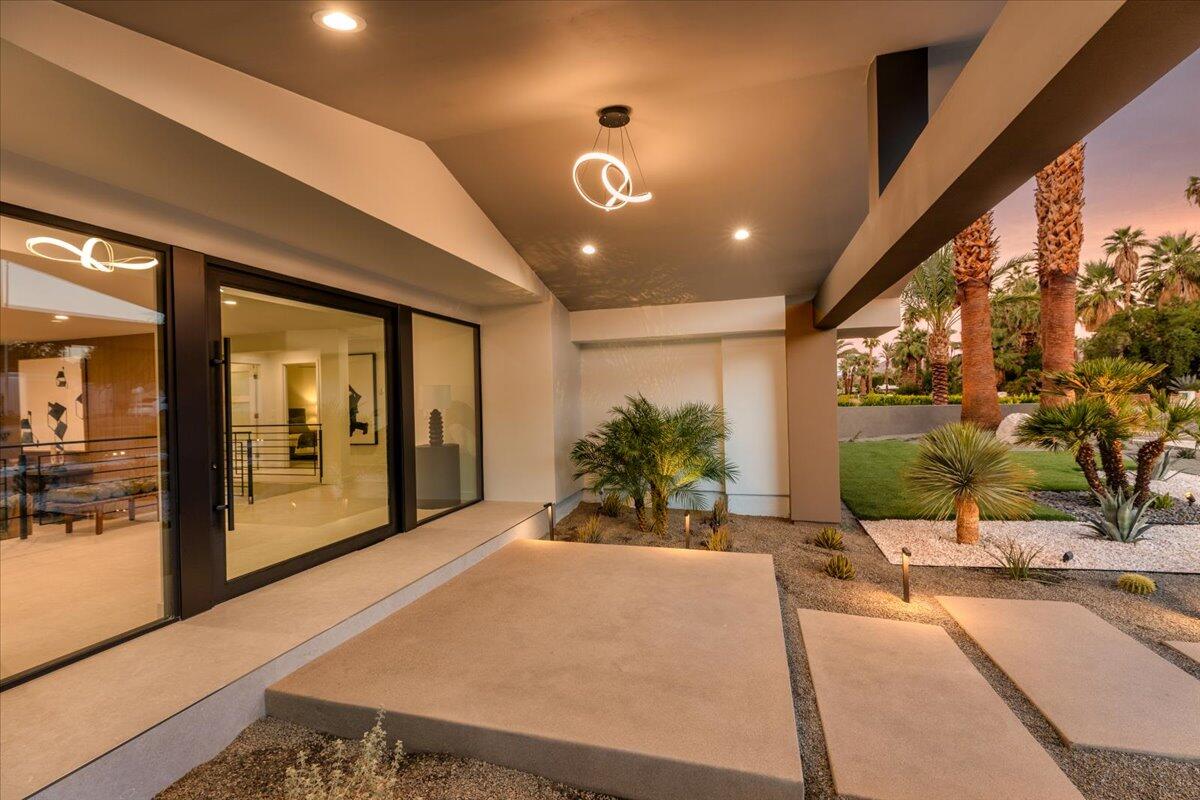 73306 Juniper Street Palm Desert, CA 92260 - Photo 75 of 79 06-Twilight