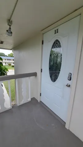 $1,600 | 11 Kingswood East, West Palm Beach, FL 33417