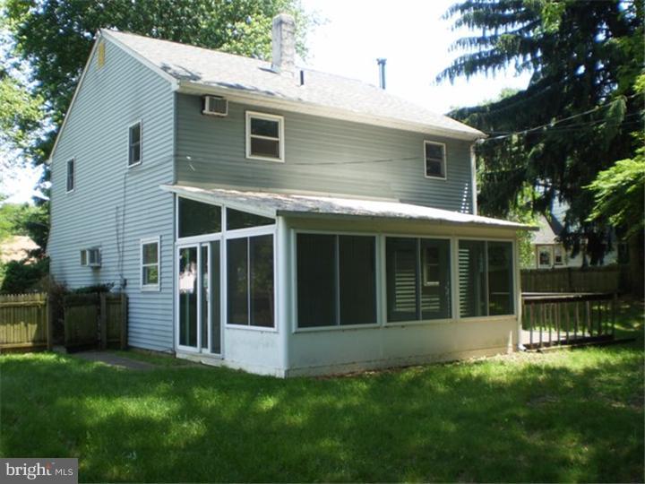 20 Drexel Road Hatboro, PA 19040 - Photo 2 of 6 Exterior Back