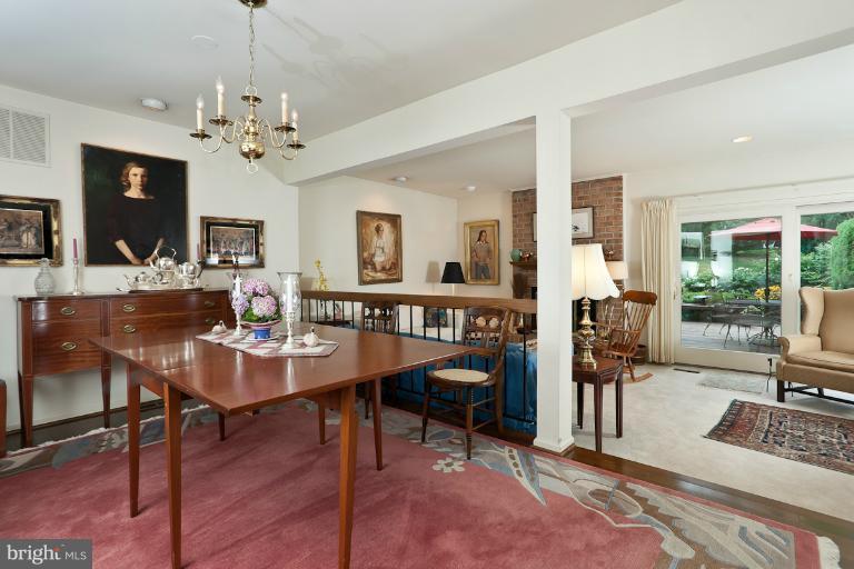 6617 Weymouth Road Baltimore, MD 21212 - Photo 11 of 30 a view of a livingroom and dining room