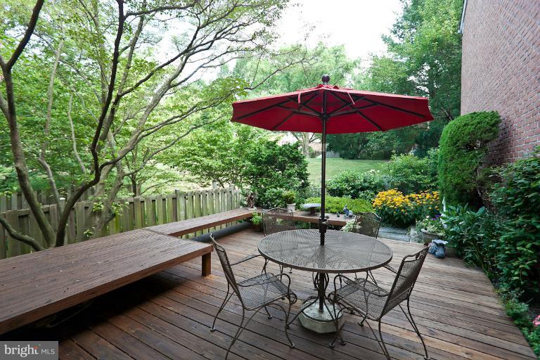6617 Weymouth Road Baltimore, MD 21212 - Photo 21 of 30 a view of deck with furniture