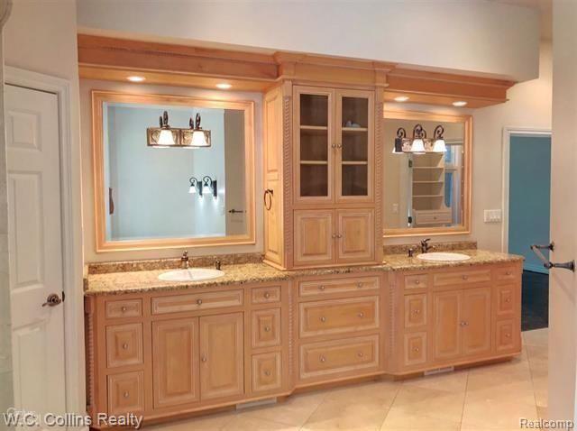 5930 Ronnoco Road Rochester, MI 48306 - Photo 21 of 67 21.JPG