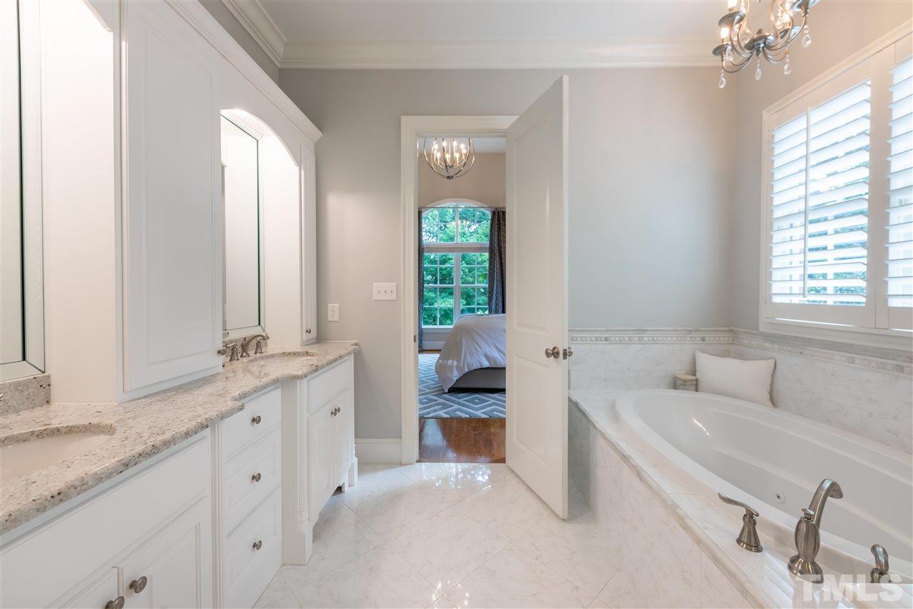 2609 Cooleemee Drive Raleigh, NC 27608 - Photo 16 of 29