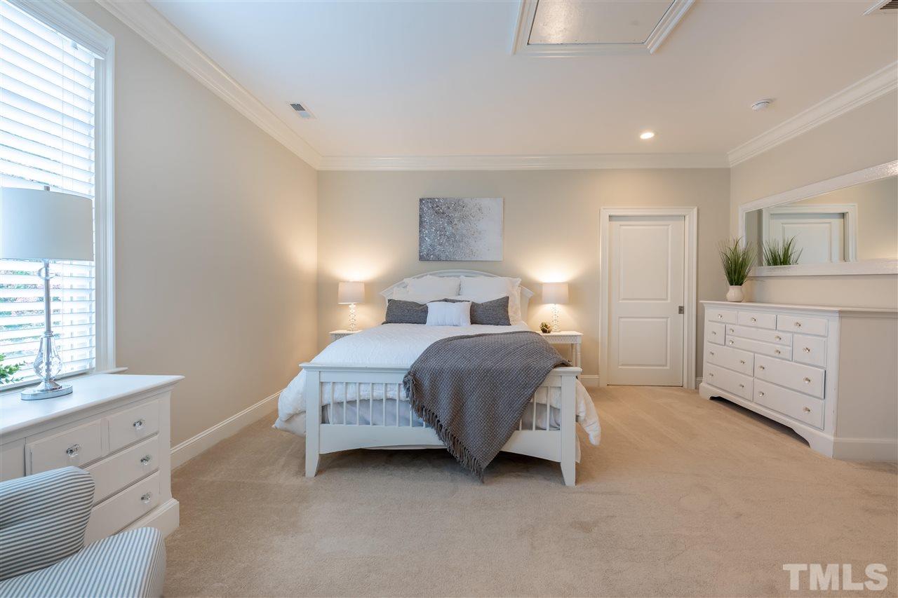 2609 Cooleemee Drive Raleigh, NC 27608 - Photo 20 of 29