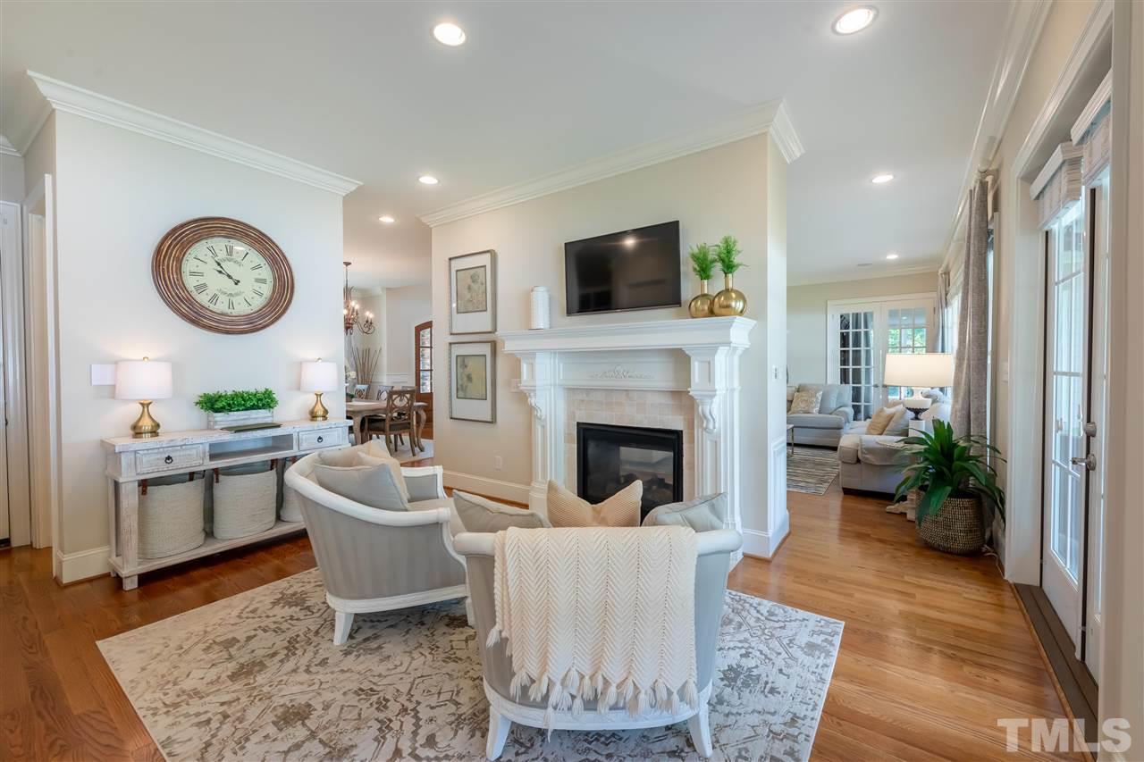 2609 Cooleemee Drive Raleigh, NC 27608 - Photo 10 of 29