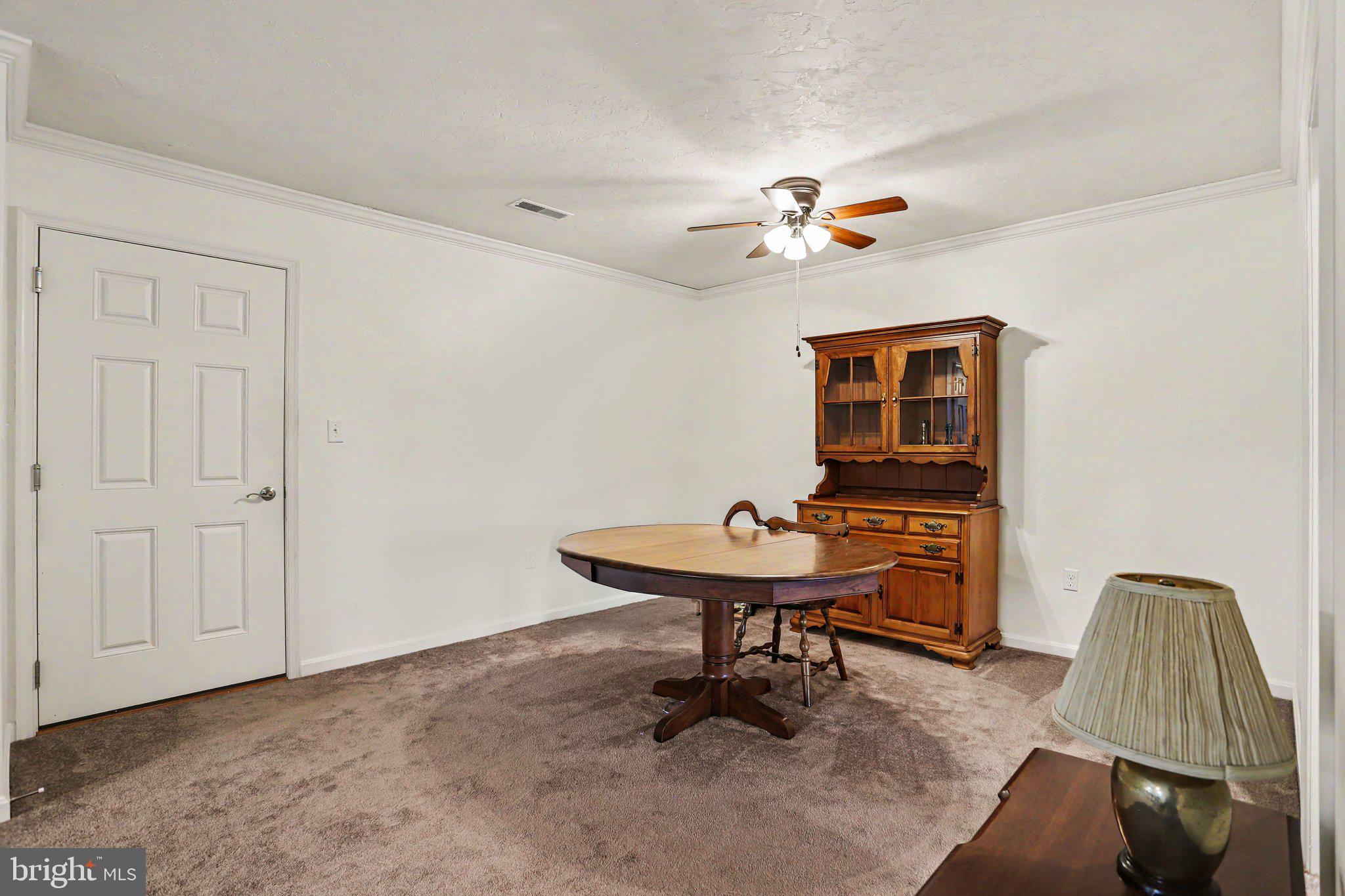 1371 Chami Drive, Unit 166 Spring Grove, PA 17362 - Photo 9 of 28 a living room with furniture