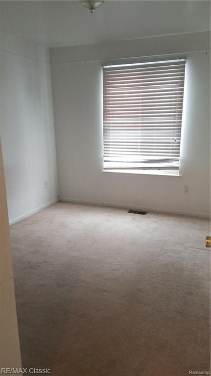 2130 Lindell Road Sterling Heights, MI 48310 - Photo 10 of 11