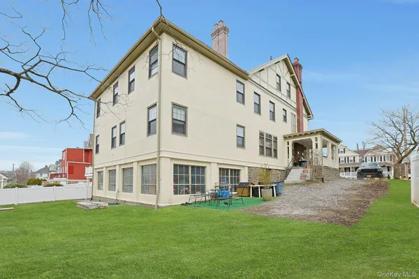 $1,399,000 | 39 Neptune Avenue, New Rochelle, NY 10805