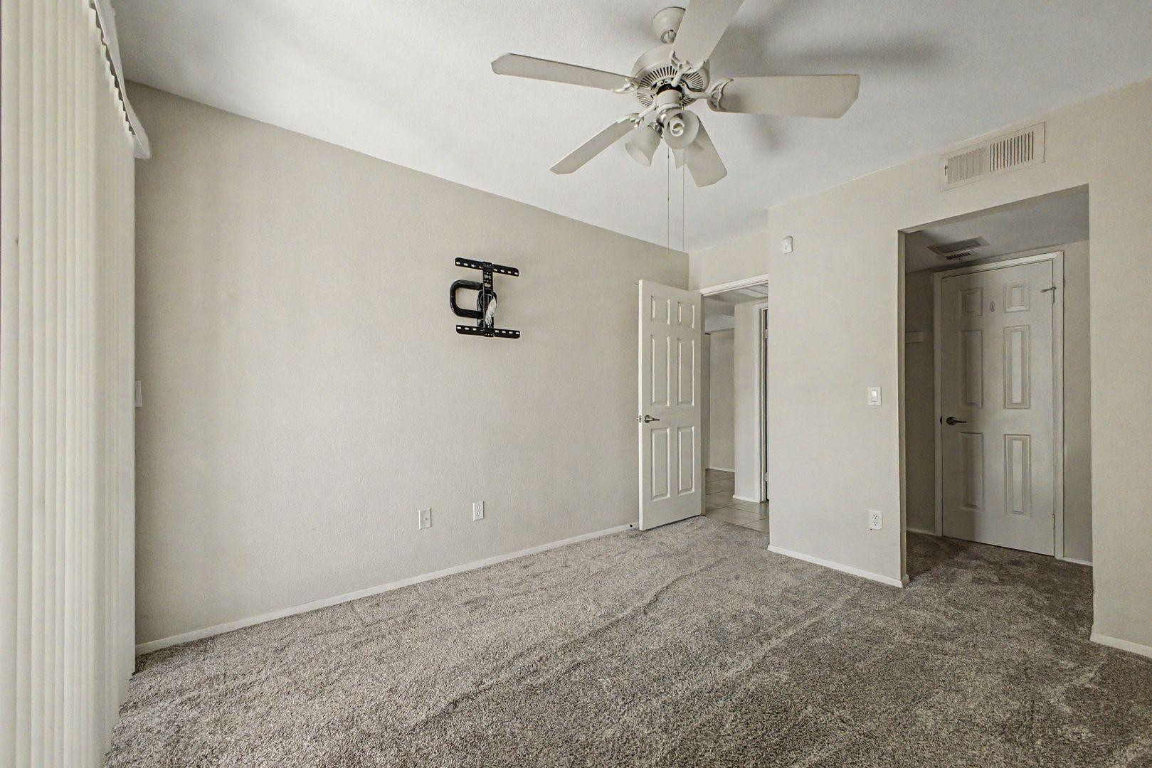 1720 East Thunderbird Road, Unit 1086 Phoenix, AZ 85022 - Photo 10 of 32 a view of an empty room