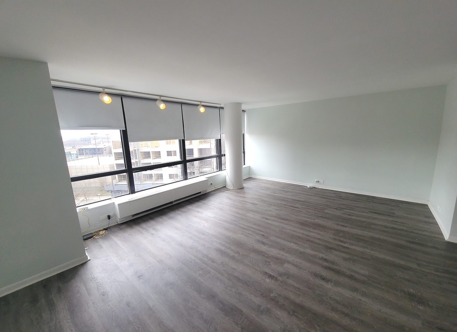 5415 North Sheridan Road, Unit 603 Chicago, IL 60640 - Photo 4 of 20