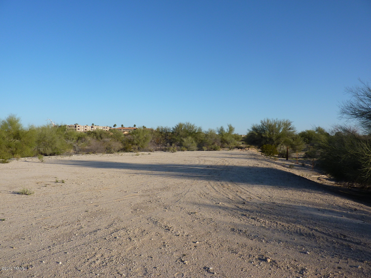 2020 West Sunset Road Tucson, AZ 85741 - Photo 3 of 11 Gallery Image 3