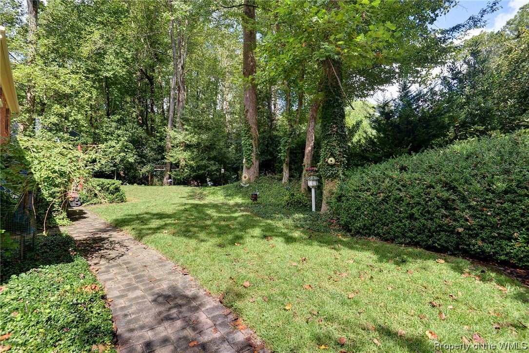 104 Holman Road Williamsburg, VA 23185 - Photo 33 of 34 Gallery Image 33