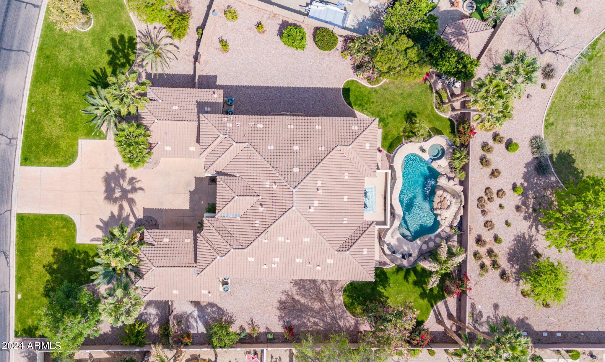 2517 South Constellation Way Gilbert, AZ 85295 - Photo 101 of 105 25-web-or-mls-DJI_20240319124727_0058_D(