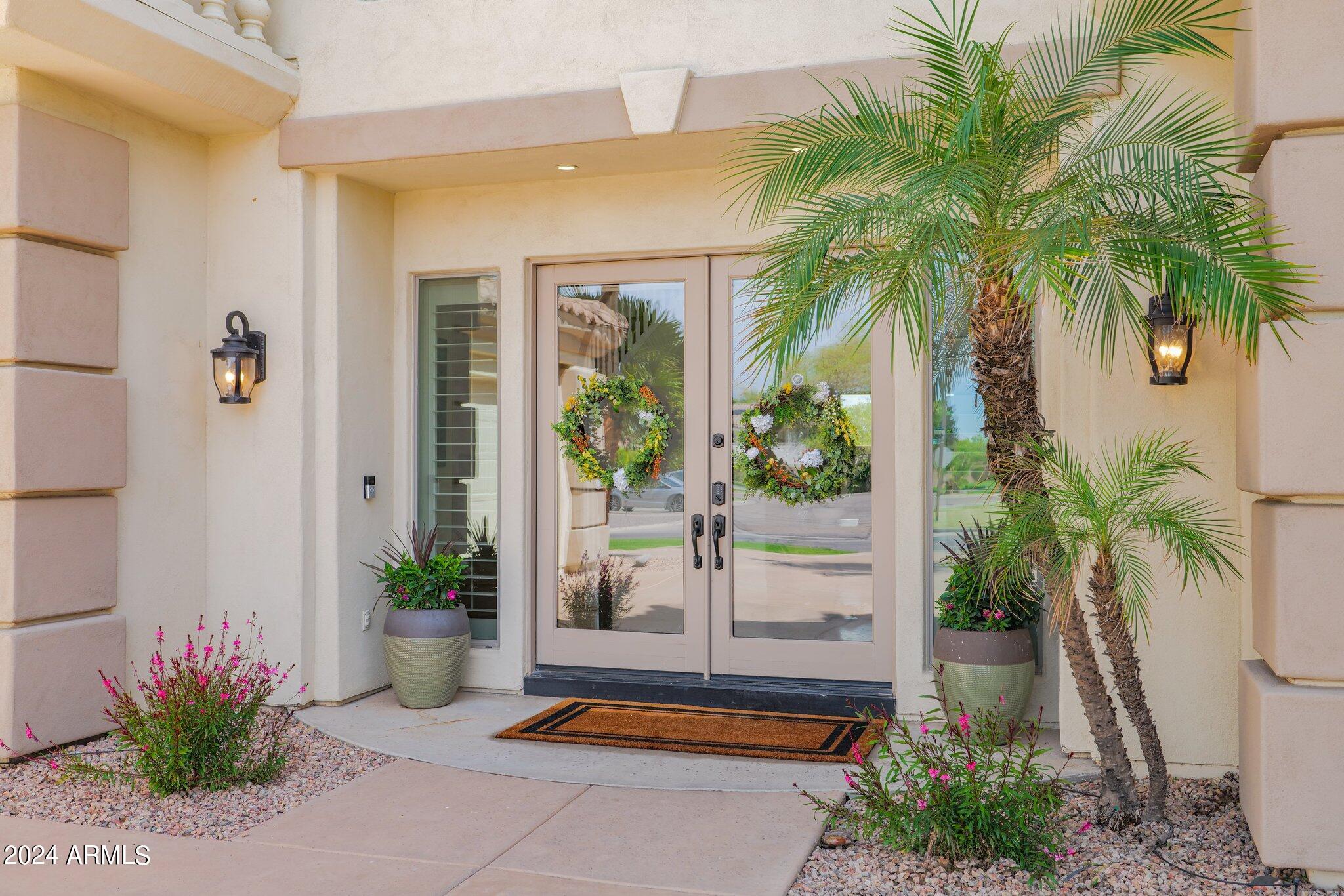 2517 South Constellation Way Gilbert, AZ 85295 - Photo 2 of 105 43-web-or-mls-P1020580