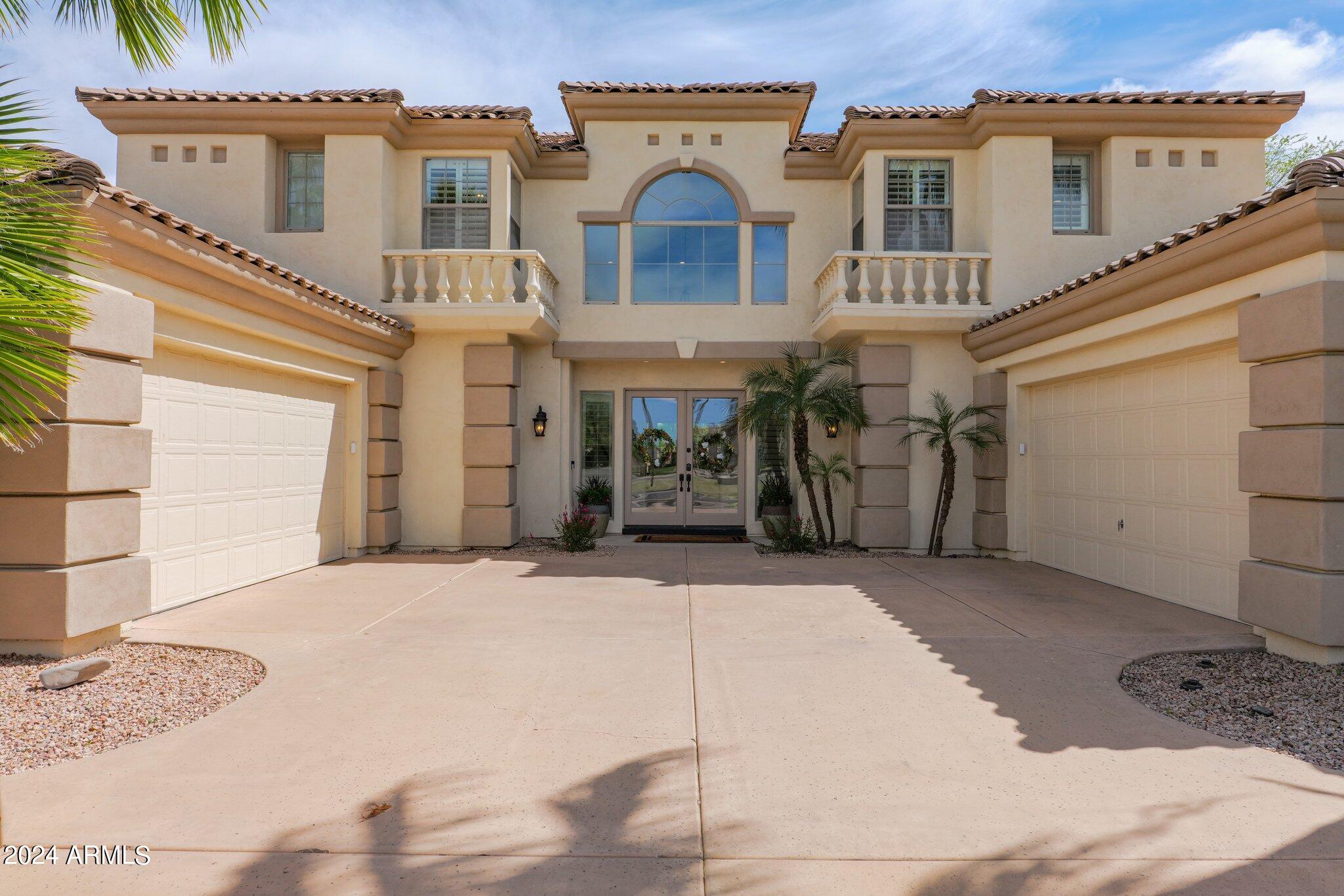 2517 South Constellation Way Gilbert, AZ 85295 - Photo 3 of 105 42-web-or-mls-P1020579