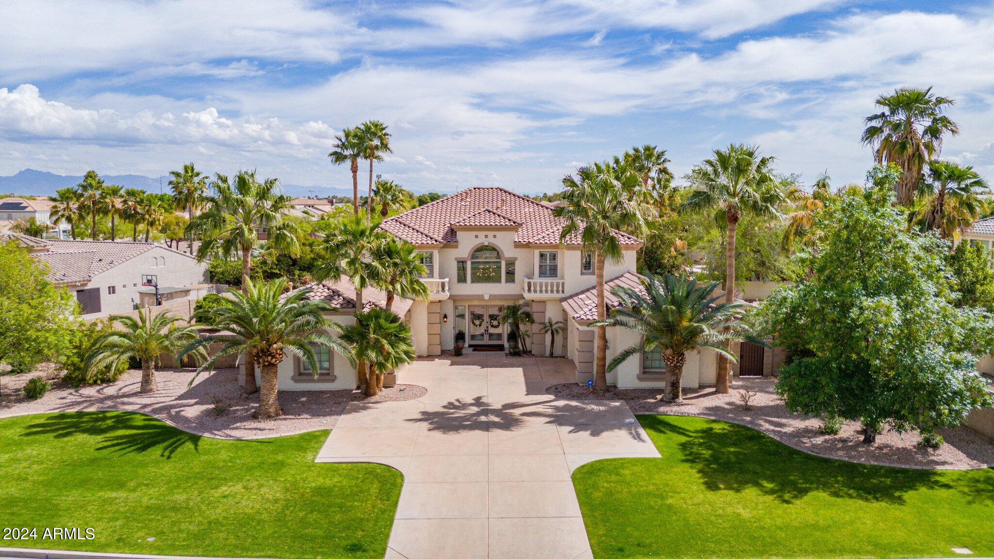 2517 South Constellation Way Gilbert, AZ 85295 - Photo 6 of 105 16-web-or-mls-DJI_20240319124225_0041_D