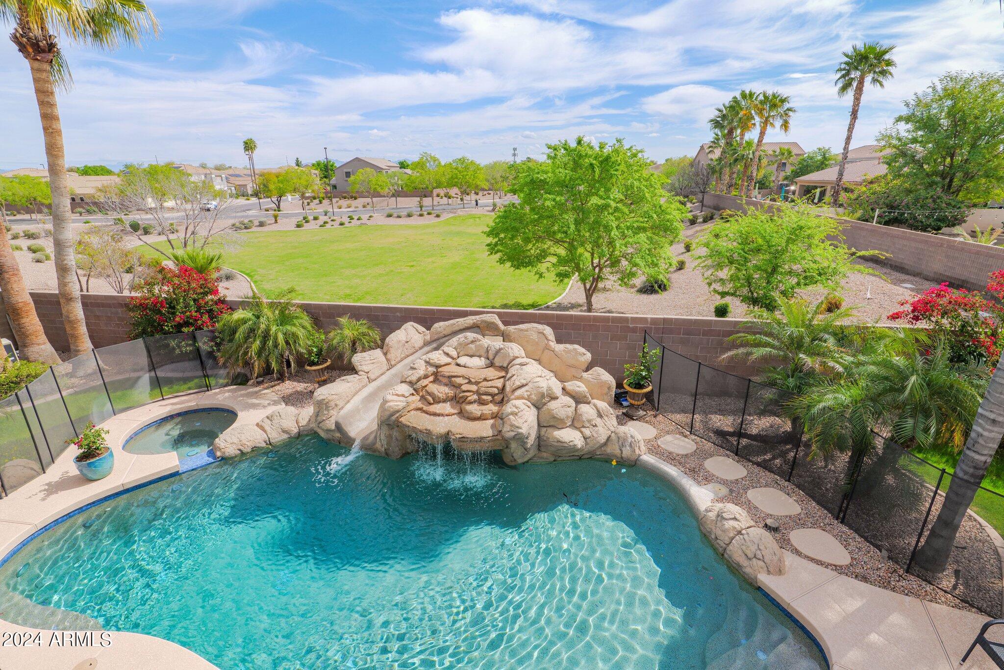 2517 South Constellation Way Gilbert, AZ 85295 - Photo 76 of 105 27-web-or-mls-P1020513