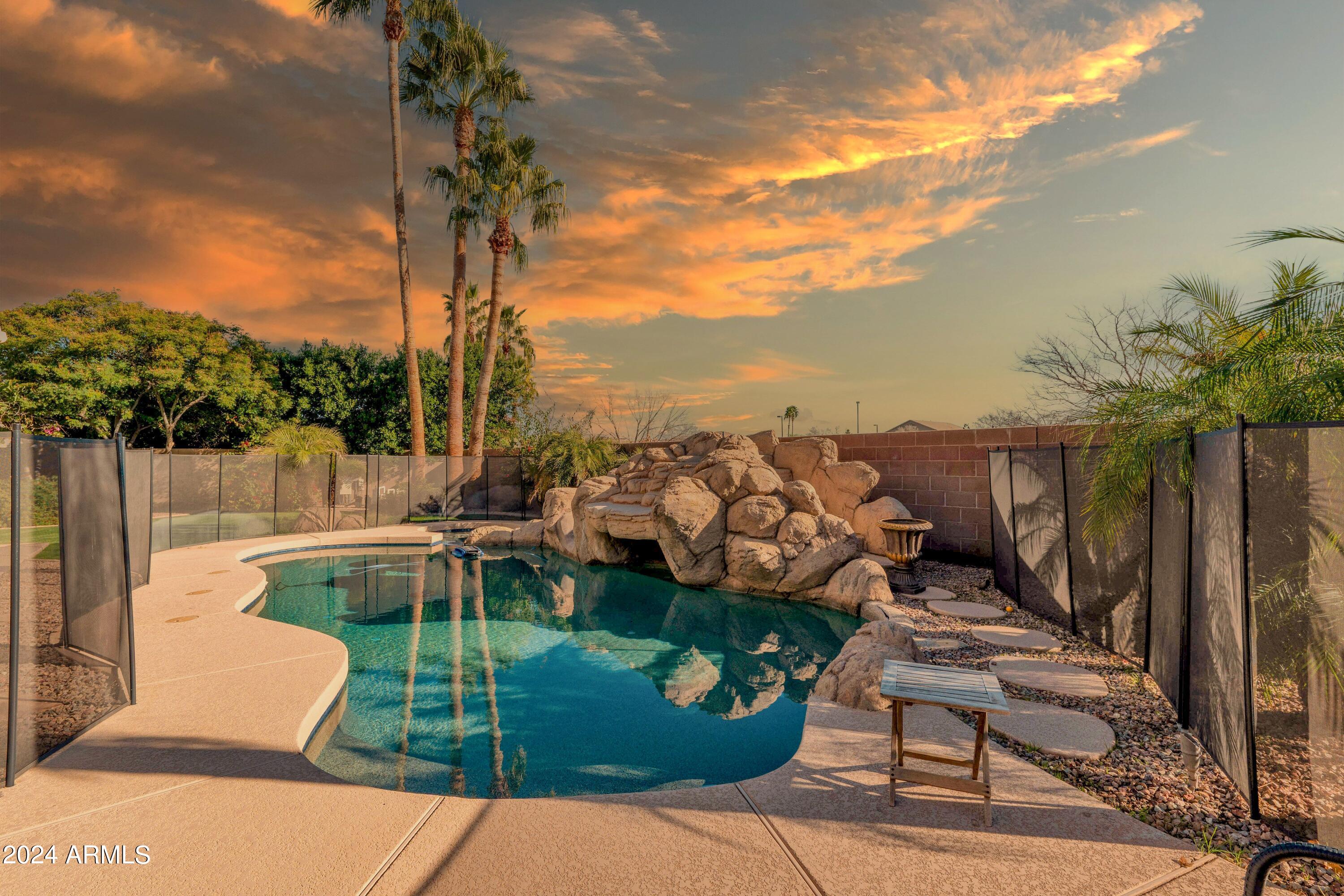 2517 South Constellation Way Gilbert, AZ 85295 - Photo 80 of 105 twilight 4