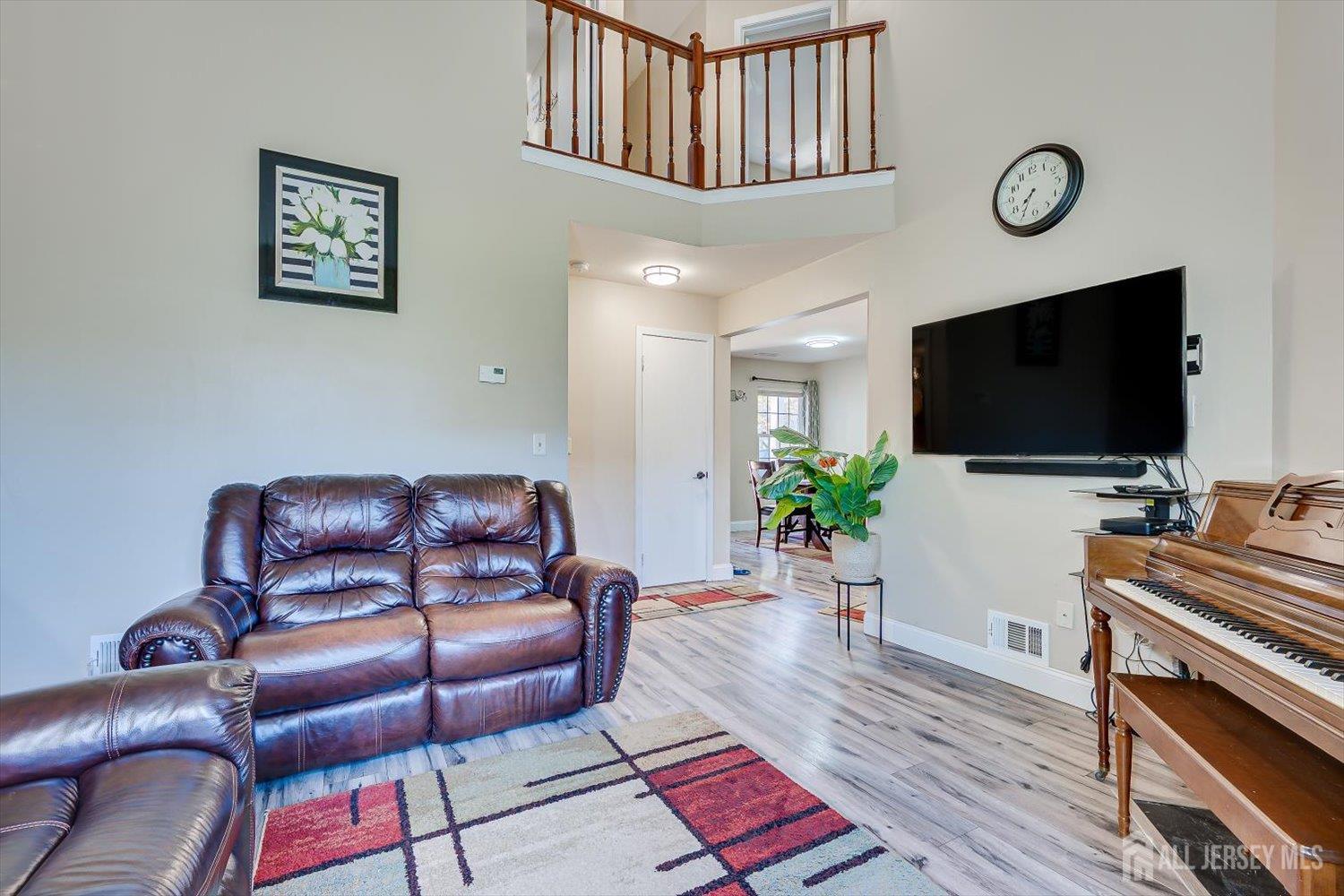 57 Renaissance Lane New Brunswick, NJ 08901 - Photo 13 of 29 Gallery Image 13