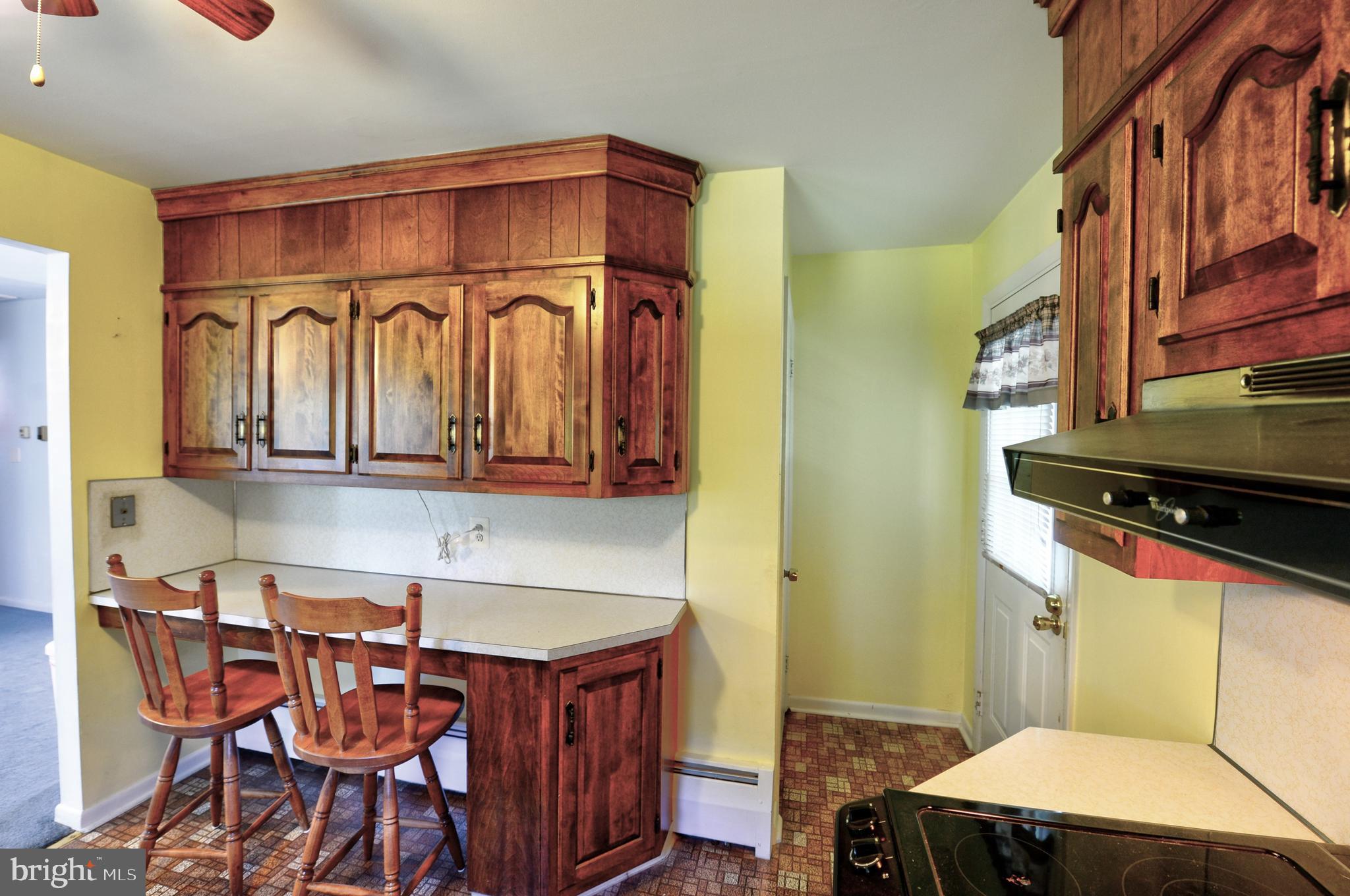 448 Springlake Road Harrisburg, PA 17112 - Photo 13 of 36 Gallery Image 13