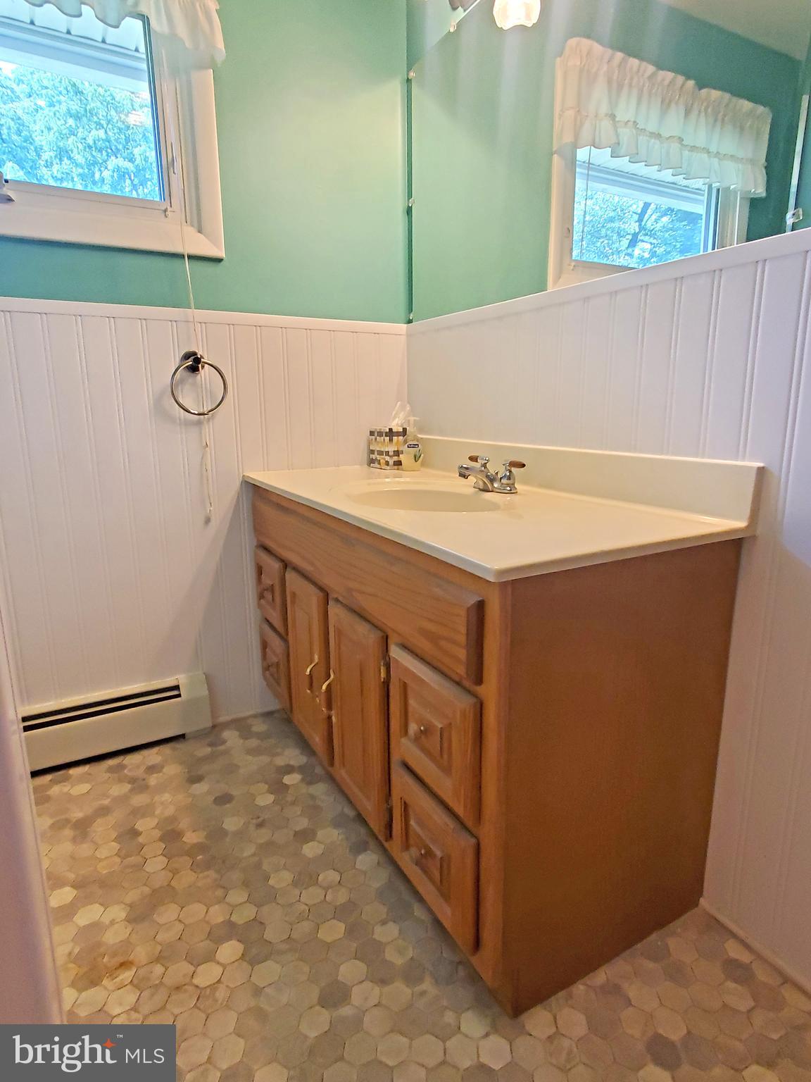 448 Springlake Road Harrisburg, PA 17112 - Photo 16 of 36 Gallery Image 16