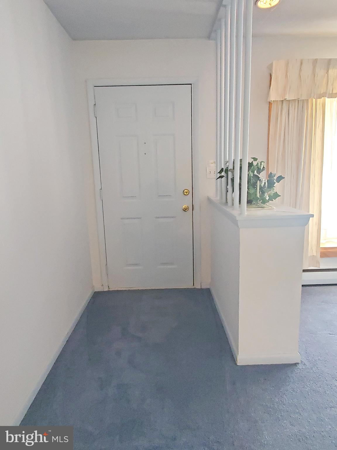 448 Springlake Road Harrisburg, PA 17112 - Photo 3 of 36 Gallery Image 3