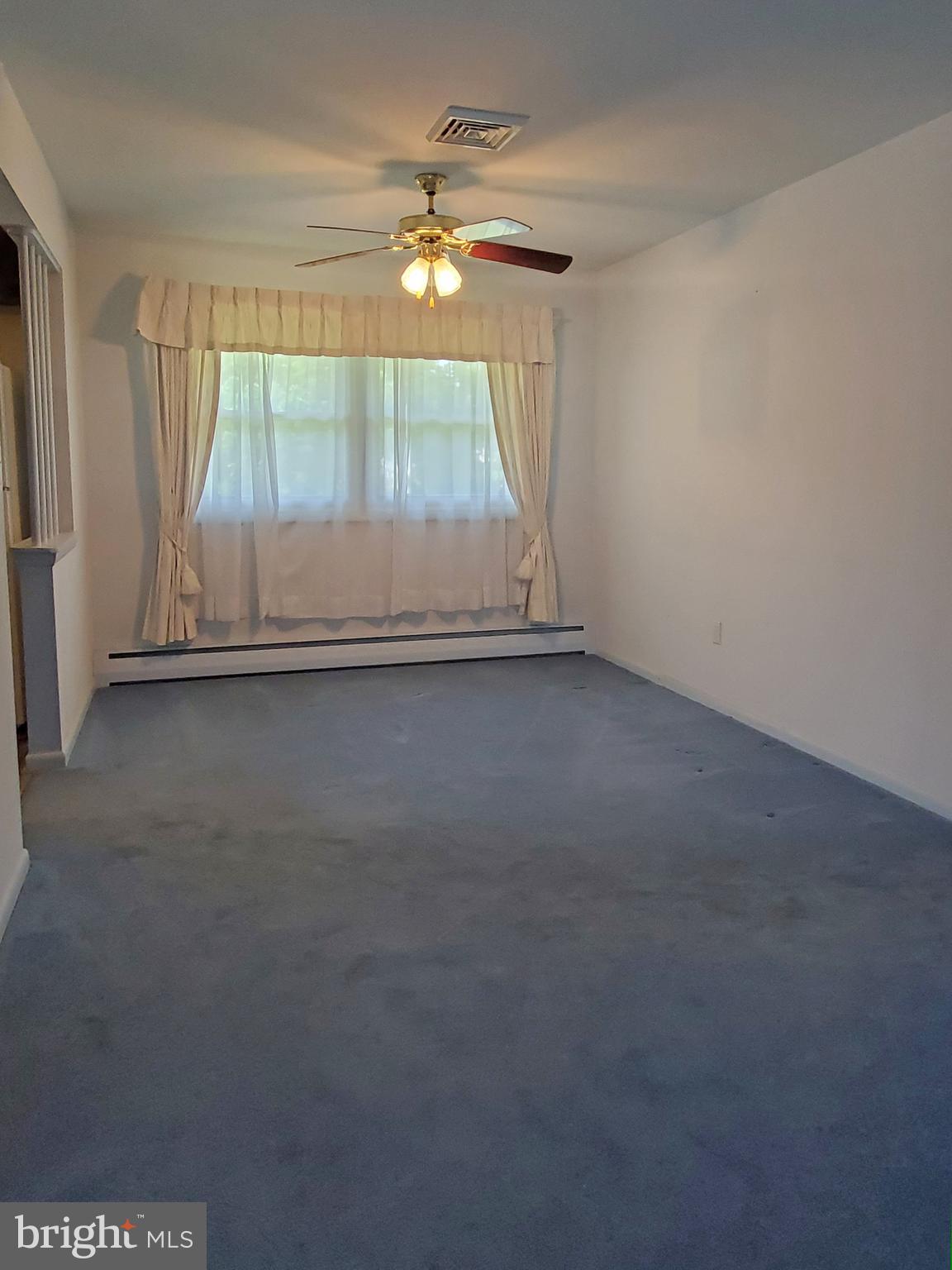 448 Springlake Road Harrisburg, PA 17112 - Photo 9 of 36 Gallery Image 9