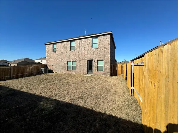 $2,200 | 213 Emma Drive, Anna, TX 75409