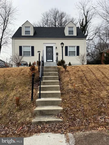 $2,600 | 2421 Ramblewood Drive, District Heights, MD 20747