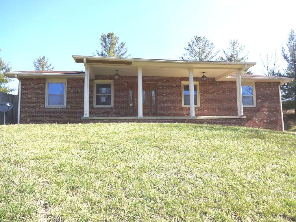 152 Bancroft Chapel Road Kingsport, TN 37660 - Photo 1 of 20 Photo 1