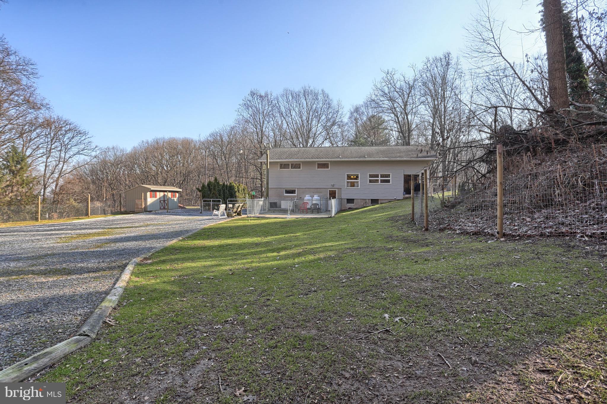 451 Hilltop Road Hummelstown, PA 17036 - Photo 33 of 37 Gallery Image 33