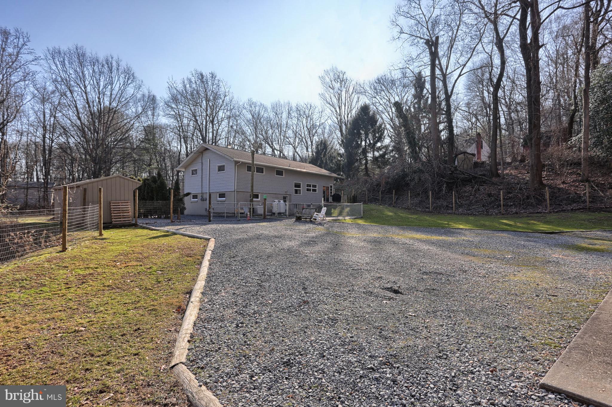 451 Hilltop Road Hummelstown, PA 17036 - Photo 36 of 37 Gallery Image 36