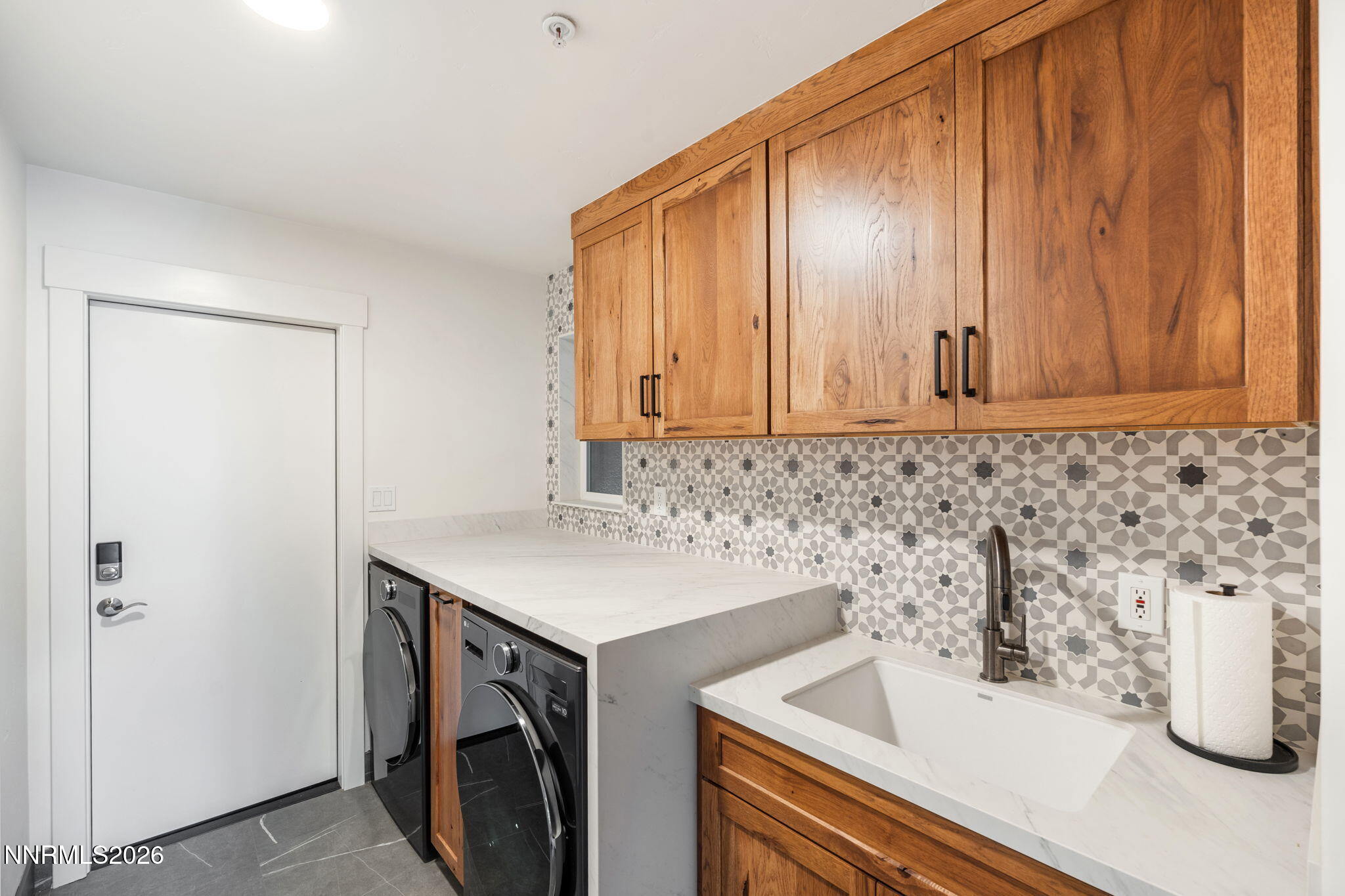 2445 Sand Wedge Lane Reno, NV 89523 - Photo 15 of 41 Laundry Room