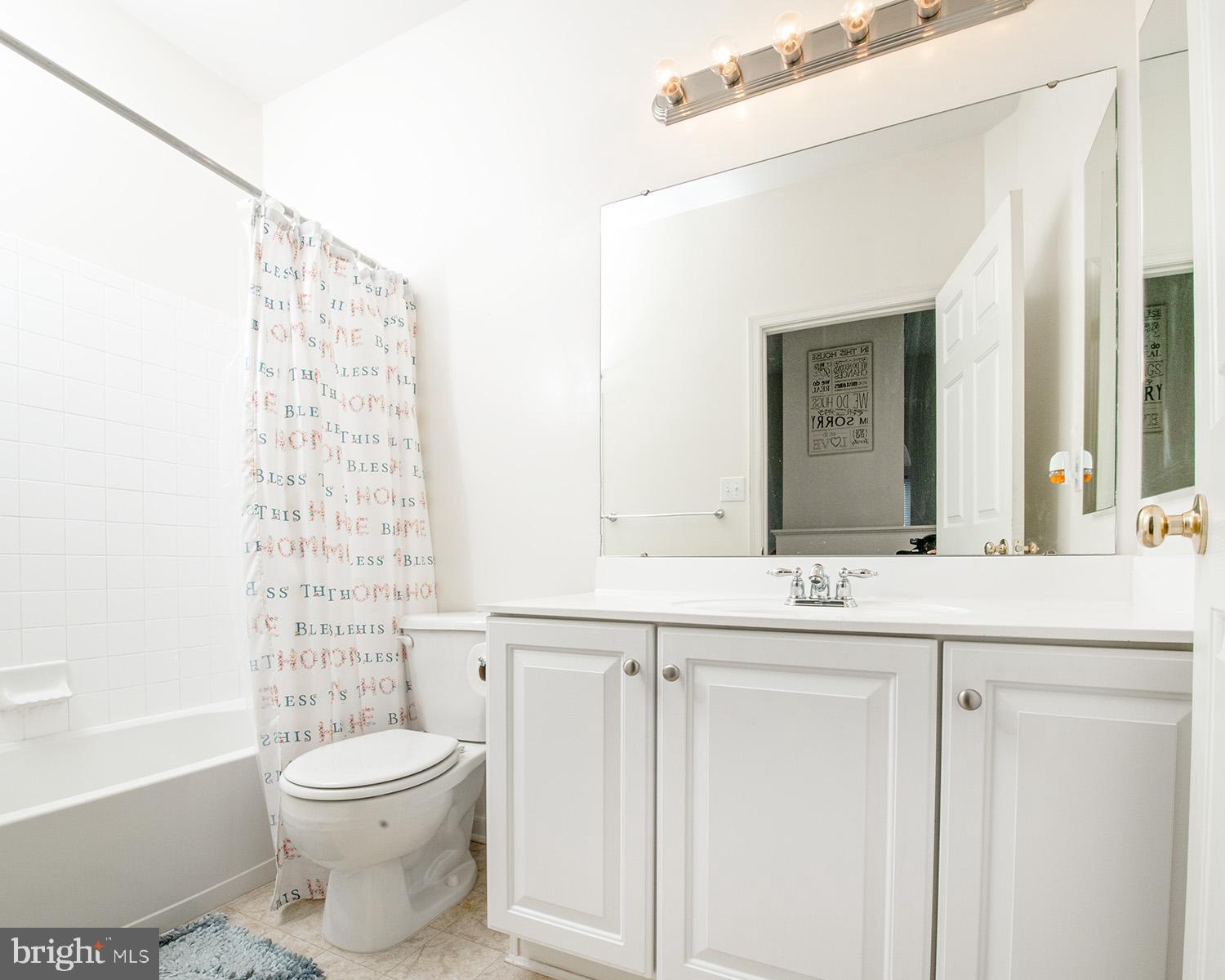 7 Swan Court Delran, NJ 08075 - Photo 27 of 36